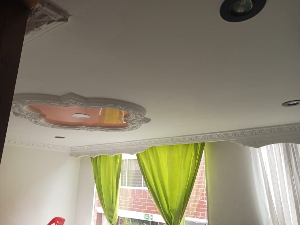 Cra. 102 #70-15, Bogotá, Colombia 3